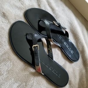 Burberry Masie checkered sandals